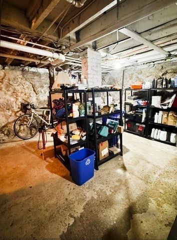 8 May Street, Beverly, MA 01915
