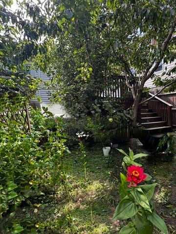 8 May Street, Beverly, MA 01915