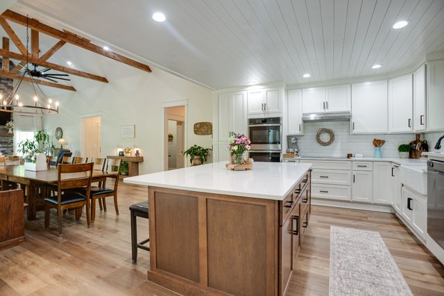 3137 Old Salem Rd, Murfreesboro, TN 37128