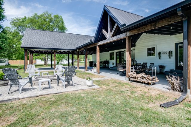 3137 Old Salem Rd, Murfreesboro, TN 37128
