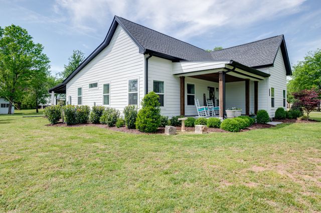3137 Old Salem Rd, Murfreesboro, TN 37128