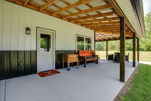 3137 Old Salem Rd, Murfreesboro, TN 37128