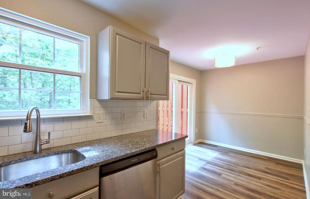 2244 COMMISSARY CIR, Odenton, MD 21113