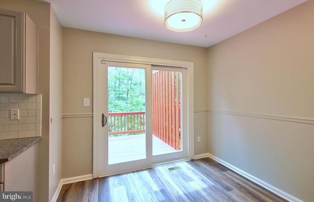 2244 COMMISSARY CIR, Odenton, MD 21113