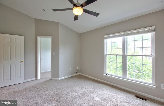 2244 COMMISSARY CIR, Odenton, MD 21113