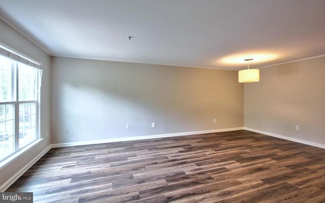 2244 COMMISSARY CIR, Odenton, MD 21113