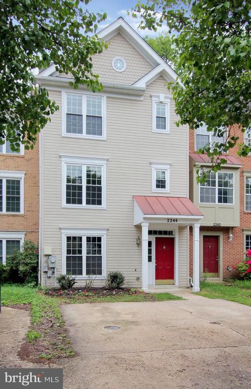 2244 COMMISSARY CIR, Odenton, MD 21113