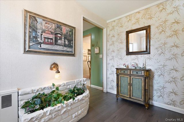 1981 Lenox Avenue, East Meadow, NY 11554