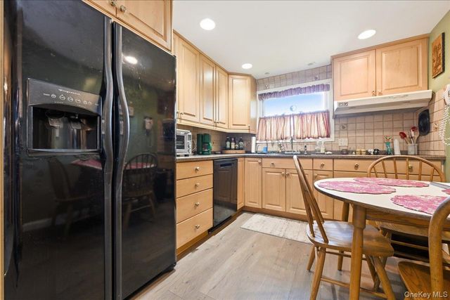 1981 Lenox Avenue, East Meadow, NY 11554