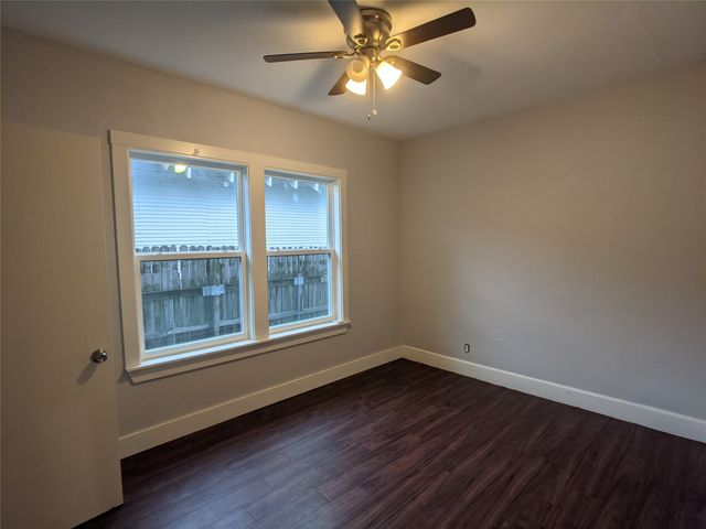 1333 S Fitzhugh Avenue, Dallas, TX 75223