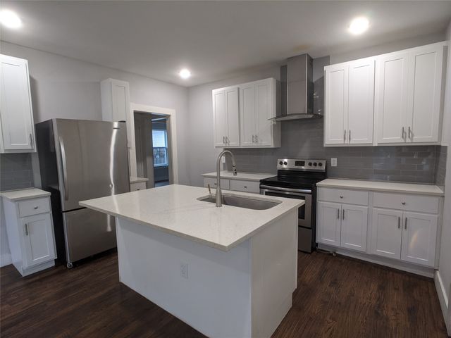 1333 S Fitzhugh Avenue, Dallas, TX 75223