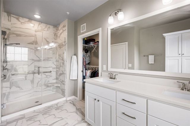 260 N Scott Boulevard 201, Iowa City, IA 52245