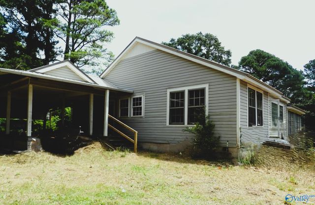 6621 Highway 36, Danville, AL 35619