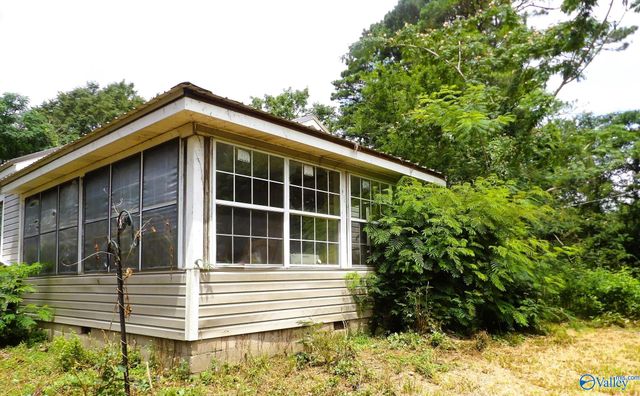 6621 Highway 36, Danville, AL 35619
