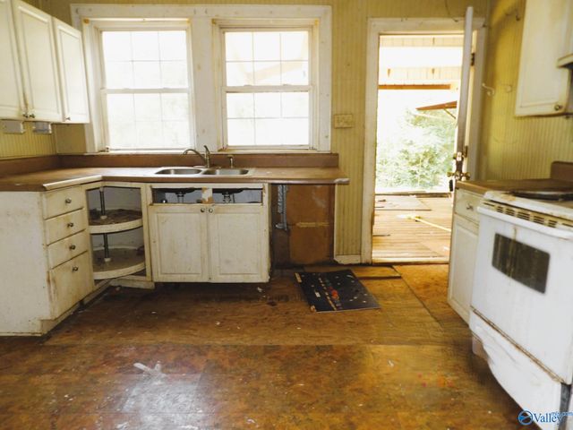 6621 Highway 36, Danville, AL 35619