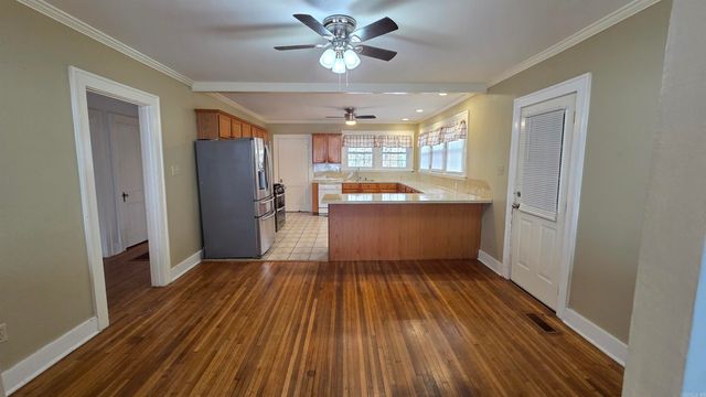 20 Forest Glades Cir, North Little Rock, AR 72120