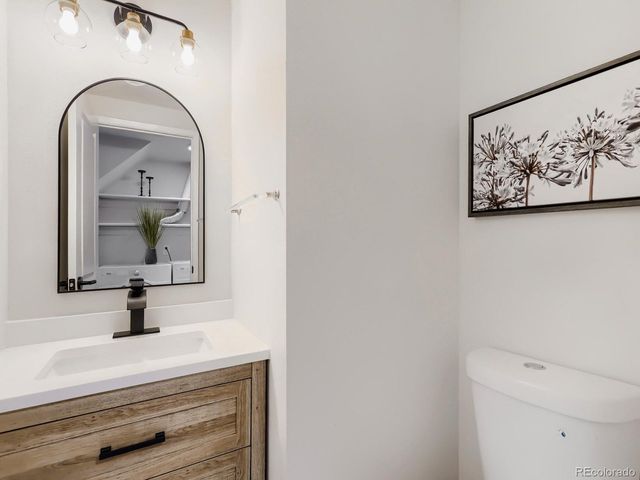12646 E Kansas Pl, Aurora, CO 80012