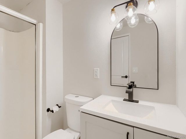 12646 E Kansas Pl, Aurora, CO 80012