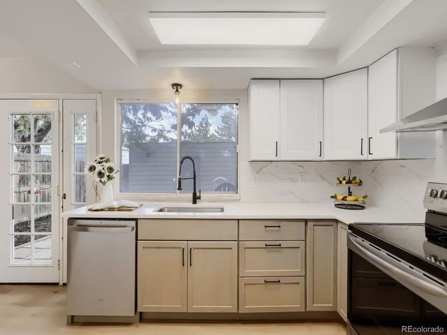 12646 E Kansas Pl, Aurora, CO 80012