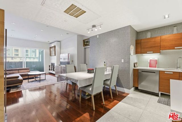 6735 Yucca Street 307, Los Angeles, CA 90028