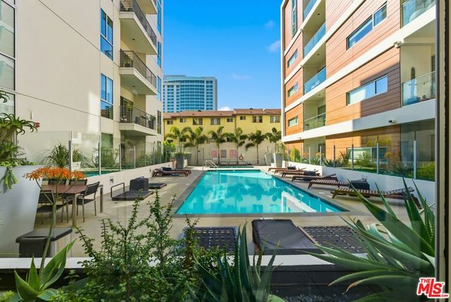 6735 Yucca Street 307, Los Angeles, CA 90028