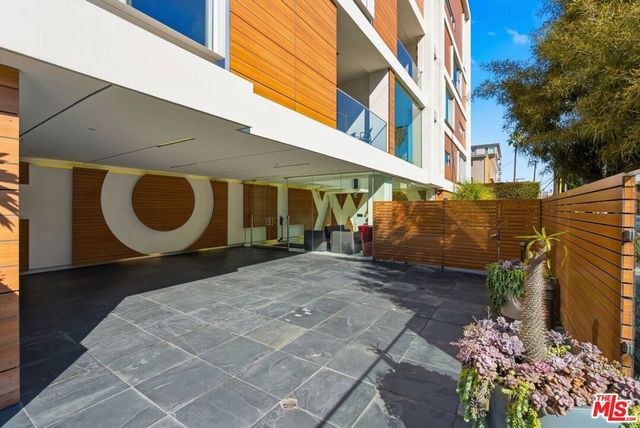 6735 Yucca Street 307, Los Angeles, CA 90028