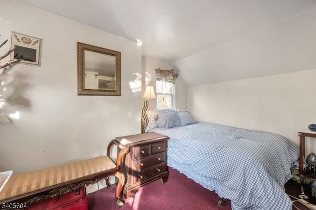 17 Porter Rd, West Orange Twp., NJ 07052