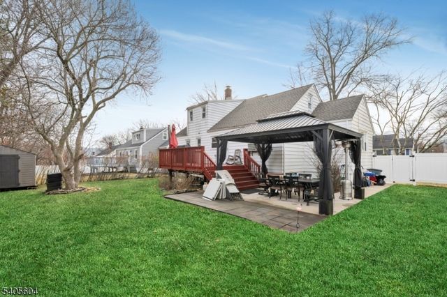 17 Porter Rd, West Orange Twp., NJ 07052