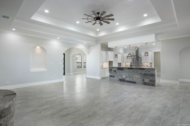 252 Venado Oaks, Castroville, TX 78009