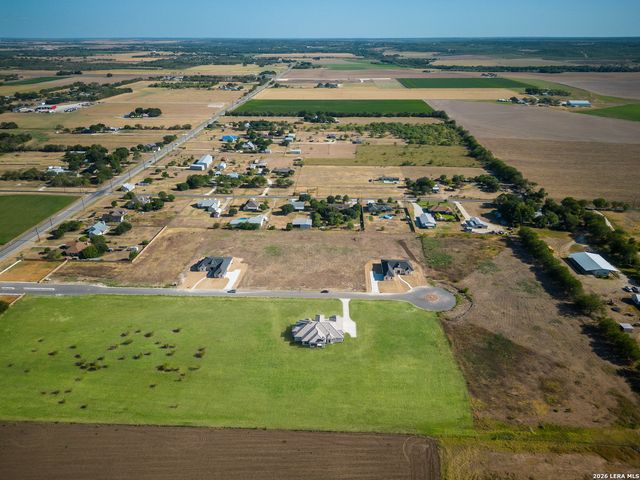 252 Venado Oaks, Castroville, TX 78009