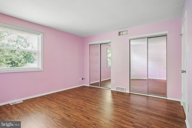 8 NOVA CT, Sewell, NJ 08080