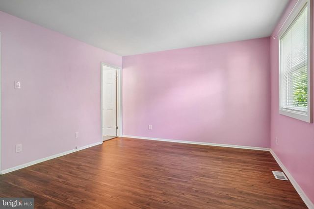 8 NOVA CT, Sewell, NJ 08080