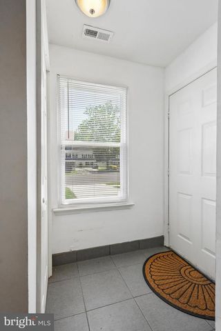 8 NOVA CT, Sewell, NJ 08080