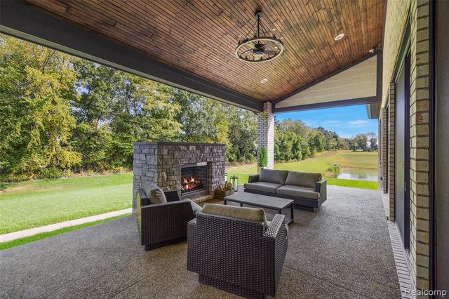 70413 Renata Court, Romeo, MI 48065