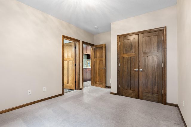 1752 Carriage Drive, Victoria, MN 55386