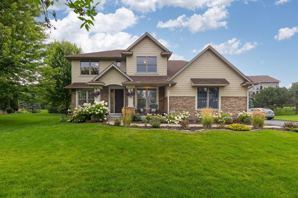 1752 Carriage Drive, Victoria, MN 55386 — photo 2