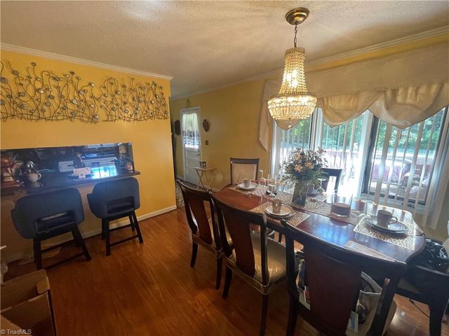 1308 Youngs mill Road, Greensboro, NC 27405