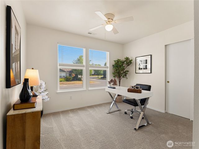 13001 171st Street E, Puyallup, WA 98374