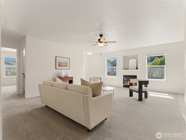 13001 171st Street E, Puyallup, WA 98374