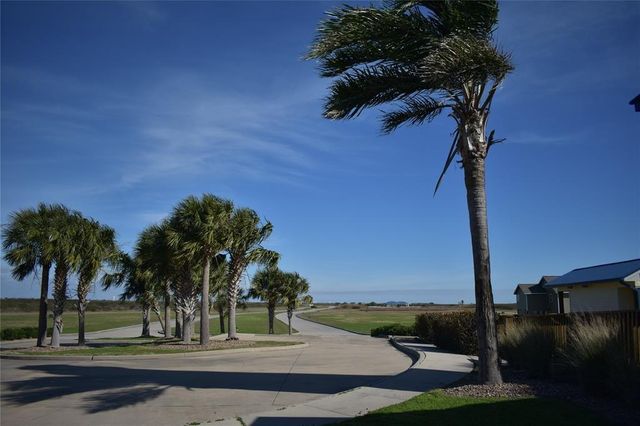 3011 Palm Coast Lane, Palacios, TX 77465