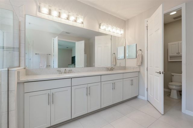 11472 MONTSERRAT DRIVE, Venice, FL 34293