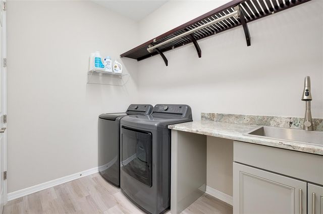 11472 MONTSERRAT DRIVE, Venice, FL 34293