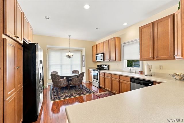 8088 Laurel Park Lane, Clarence, NY 14051