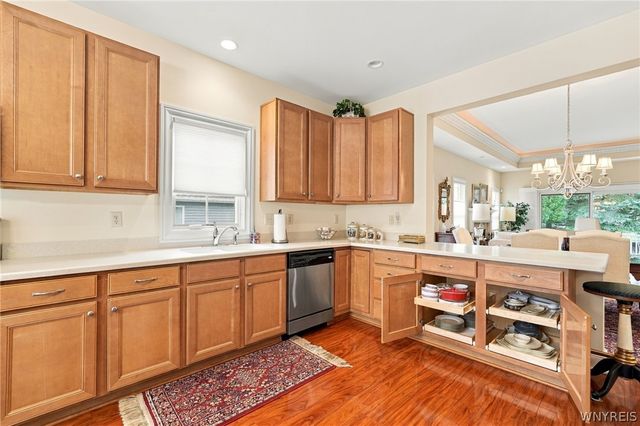 8088 Laurel Park Lane, Clarence, NY 14051