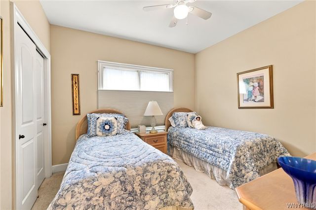 8088 Laurel Park Lane, Clarence, NY 14051