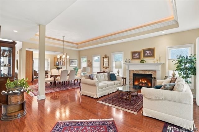 8088 Laurel Park Lane, Clarence, NY 14051