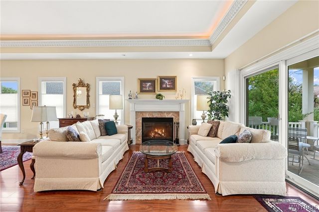 8088 Laurel Park Lane, Clarence, NY 14051