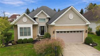 8088 Laurel Park Lane, Clarence, NY 14051