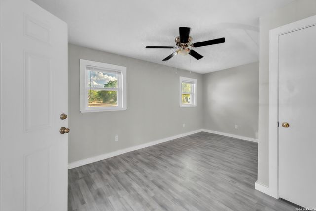 622 Gillette, San Antonio, TX 78221