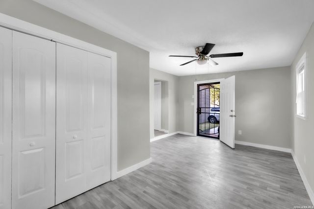 622 Gillette, San Antonio, TX 78221